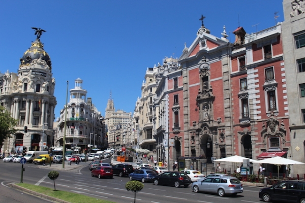 Gran Via - Centro de Madri, Espanha.
